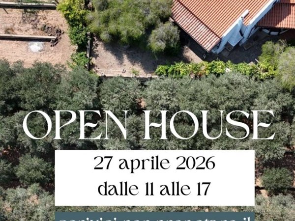 casa indipendente in vendita a Sant'Anna Arresi in zona Porto Pino