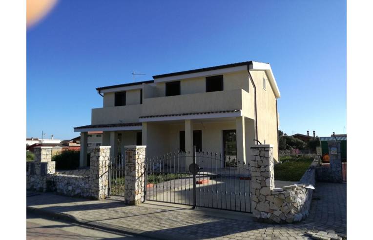 casa indipendente in vendita a Sant'Anna Arresi in zona Porto Pino