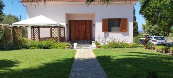 casa indipendente in vendita a Sant'Anna Arresi