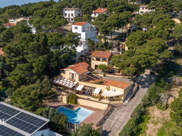 appartamento in vendita a Sant'Anna Arresi in zona Porto Pino