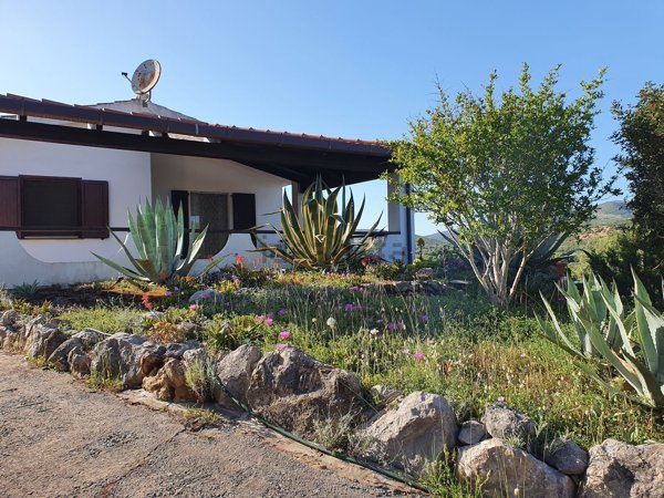 casa indipendente in vendita a Sant'Antioco