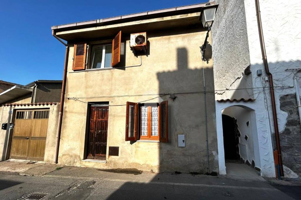 casa indipendente in vendita a Sant'Antioco