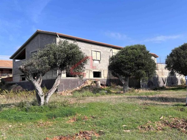 casa indipendente in vendita a Sant'Antioco