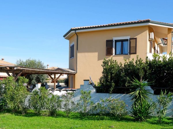 casa indipendente in vendita a Sant'Antioco
