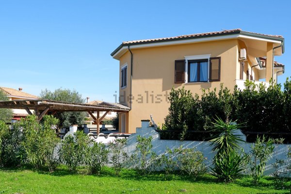 casa indipendente in vendita a Sant'Antioco
