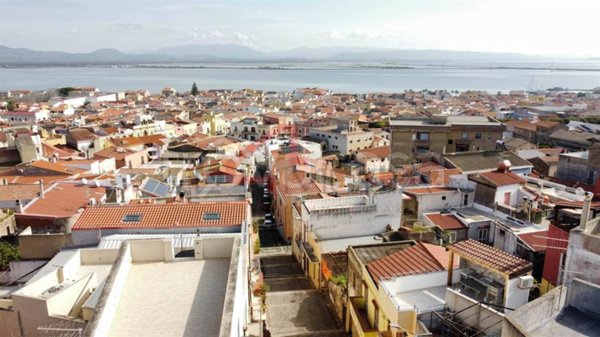 casa indipendente in vendita a Sant'Antioco