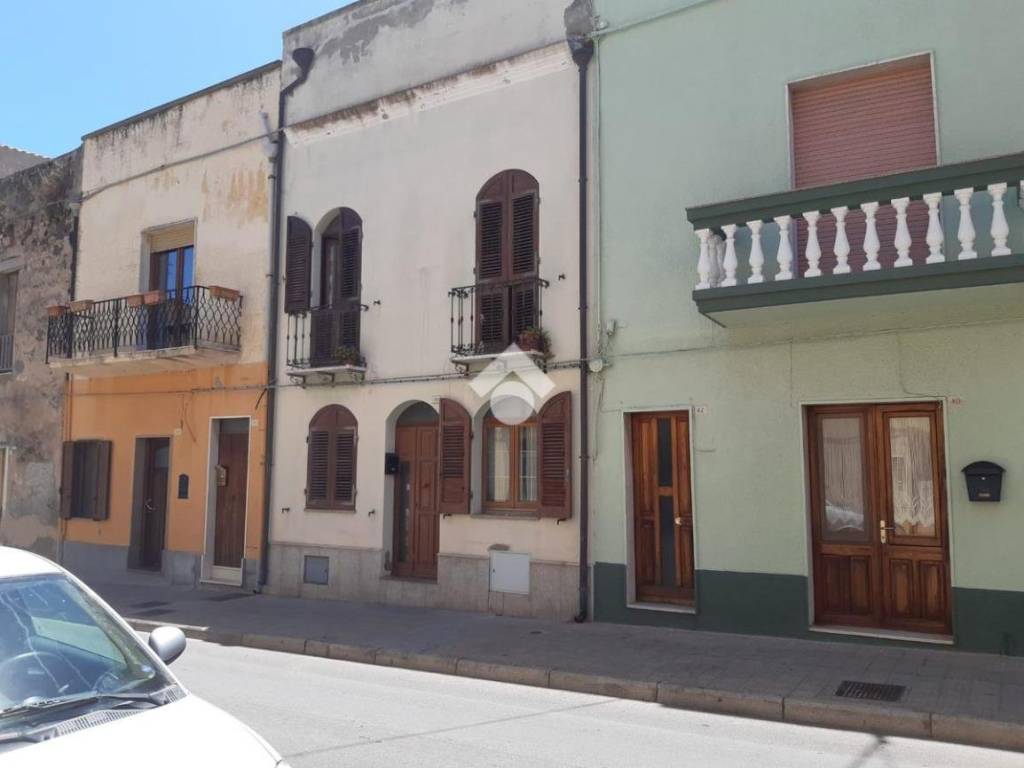 casa indipendente in vendita a Sant'Antioco