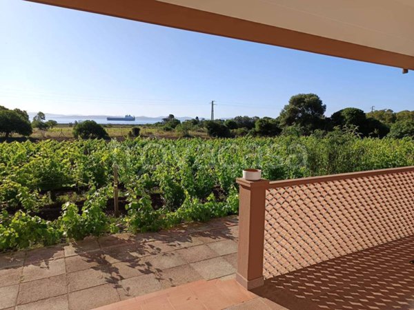 casa indipendente in vendita a Sant'Antioco