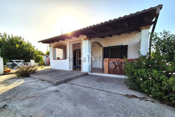 casa indipendente in vendita a Sant'Antioco
