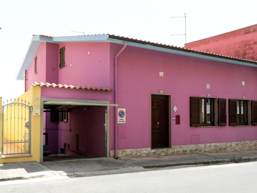 casa indipendente in vendita a Sant'Antioco
