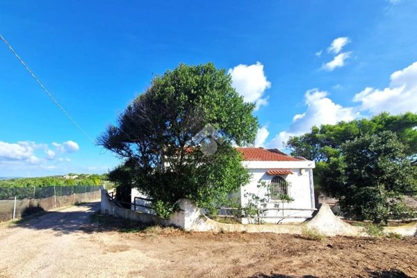 casa indipendente in vendita a Sant'Antioco