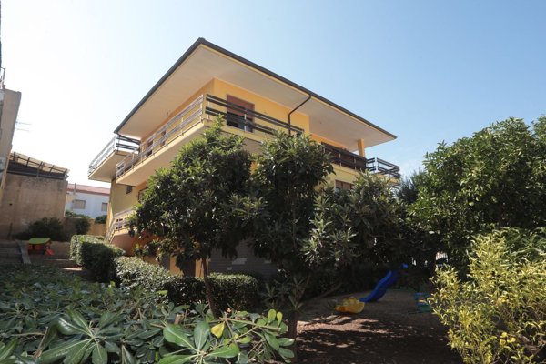 casa indipendente in vendita a Sant'Antioco