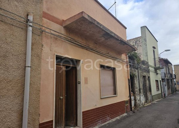 casa indipendente in vendita a Sant'Antioco