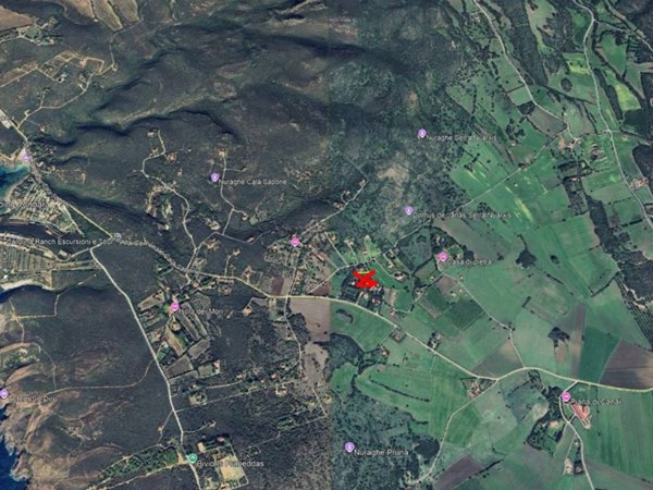 casa indipendente in vendita a Sant'Antioco