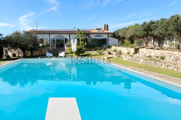 casa indipendente in vendita a Sant'Antioco