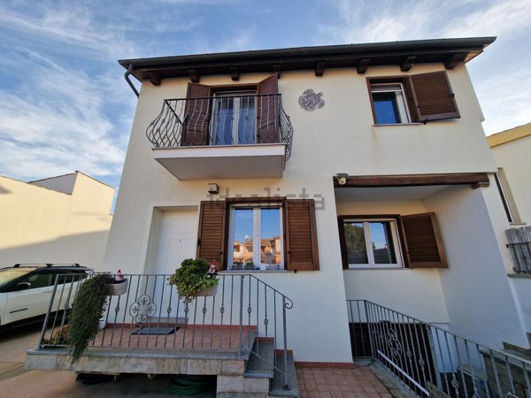 casa indipendente in vendita a Sant'Antioco