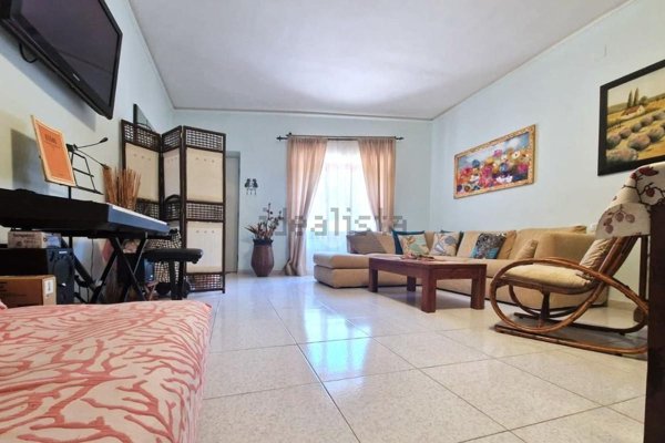 casa indipendente in vendita a Sant'Antioco