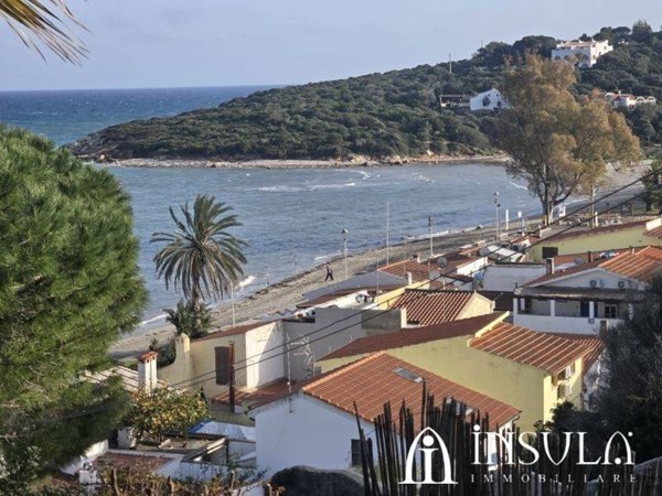 casa indipendente in vendita a Sant'Antioco