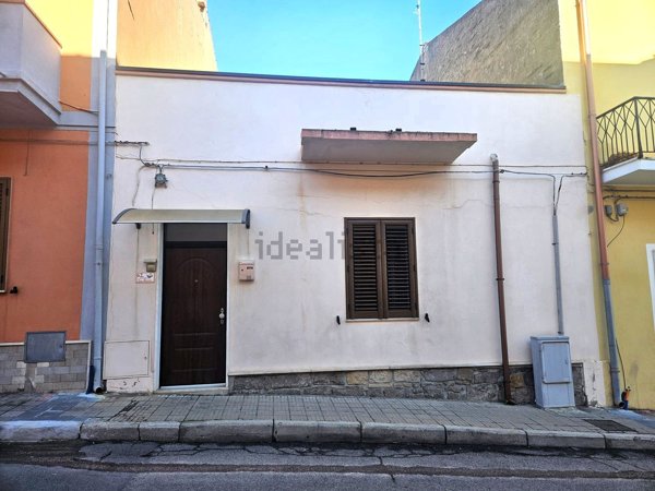 casa indipendente in vendita a Sant'Antioco