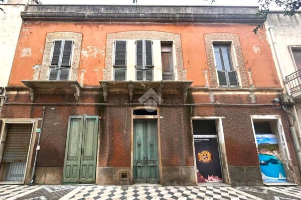 casa indipendente in vendita a Sant'Antioco