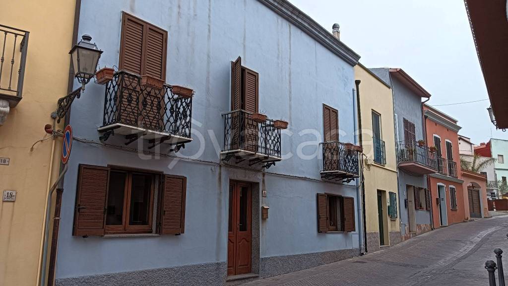 casa indipendente in vendita a Sant'Antioco