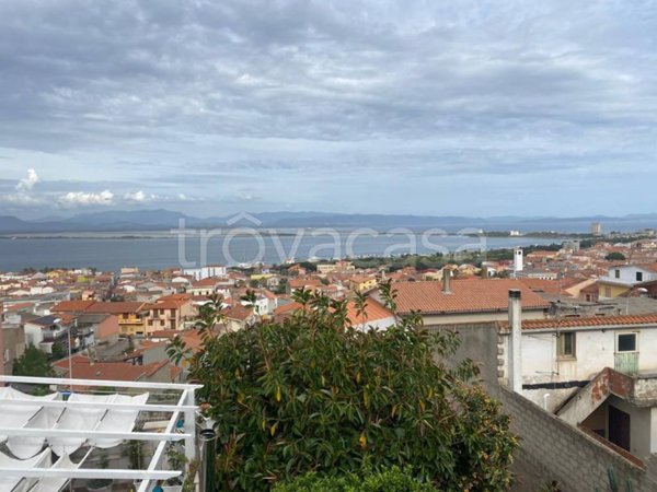 casa indipendente in vendita a Sant'Antioco