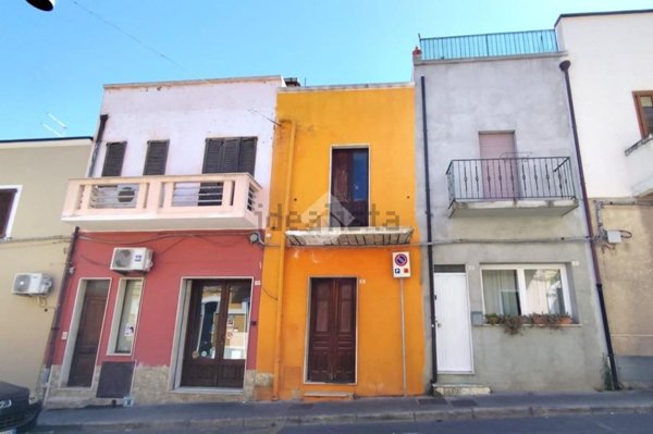 casa indipendente in vendita a Sant'Antioco
