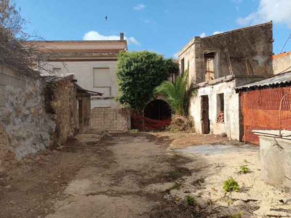 casa indipendente in vendita a Sardara