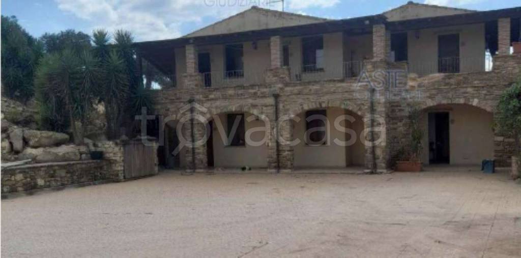 bivano in vendita a Sardara