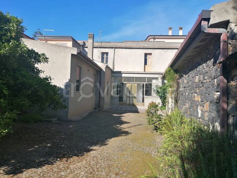 casa indipendente in vendita a Sardara