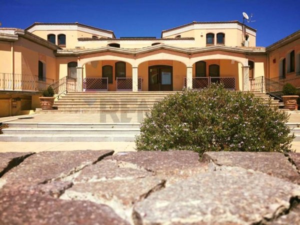 negozio in vendita a Sardara