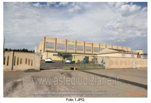 negozio in vendita a Sardara