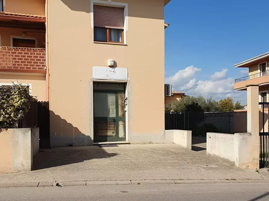 locale commerciale in vendita a Senorbì