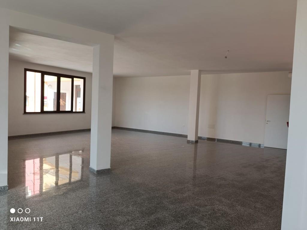 locale commerciale in vendita a Senorbì