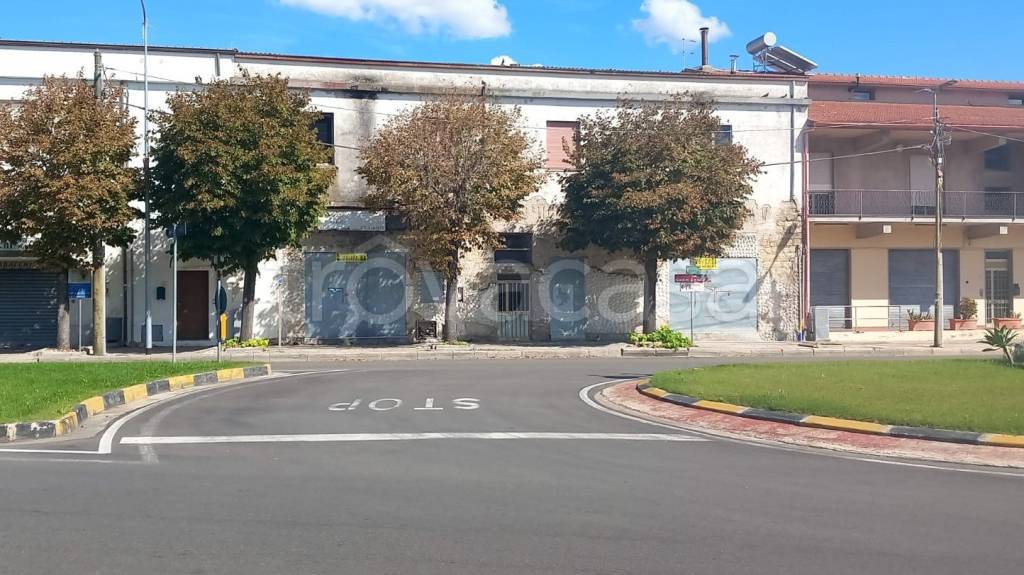 locale commerciale in vendita a Senorbì