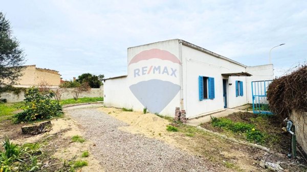 casa indipendente in vendita a Serramanna