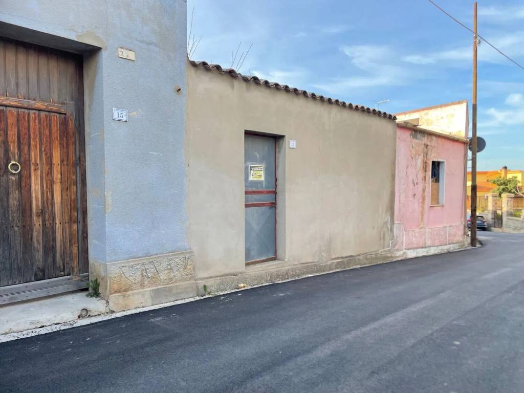 casa indipendente in vendita a Serramanna