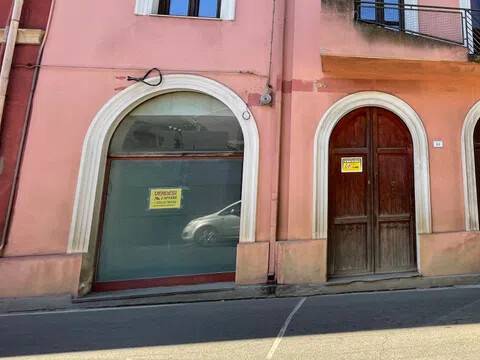 negozio in vendita a Serramanna