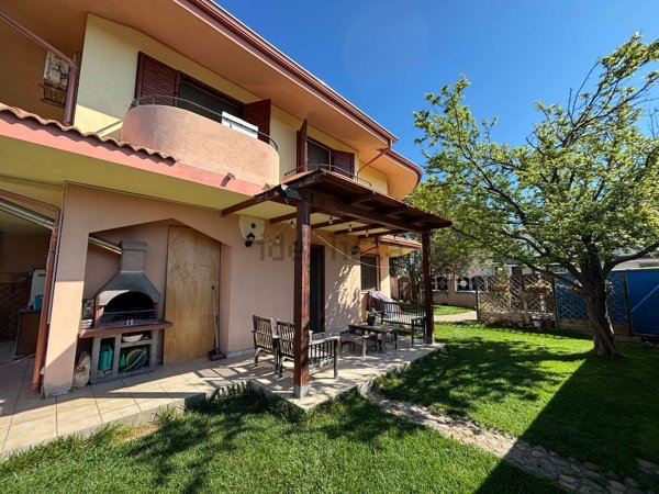 casa indipendente in vendita a Serramanna
