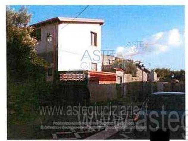 casa indipendente in vendita a Serrenti