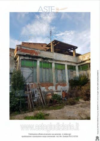 casa indipendente in vendita a Serrenti