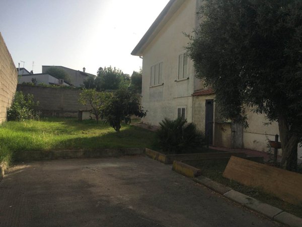 casa indipendente in vendita a Siliqua