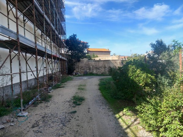 terreno edificabile in vendita a Siliqua