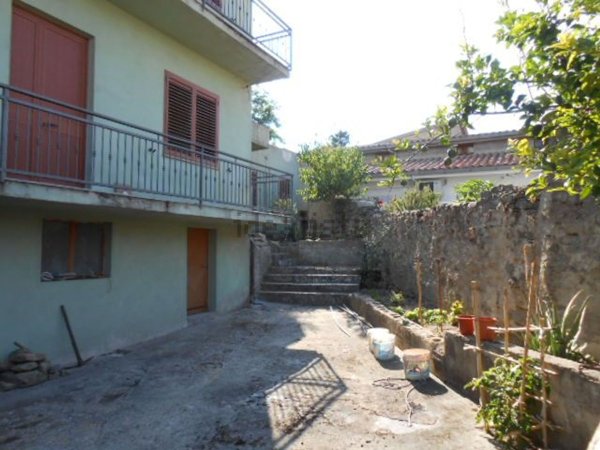 casa indipendente in vendita a Siurgus Donigala