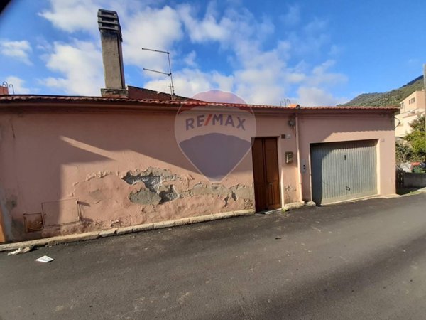 casa indipendente in vendita a Teulada
