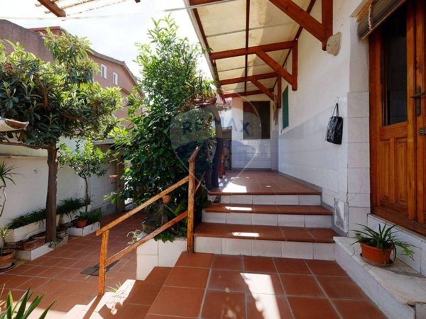 casa indipendente in vendita a Teulada
