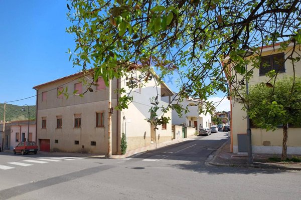 casa indipendente in vendita a Teulada
