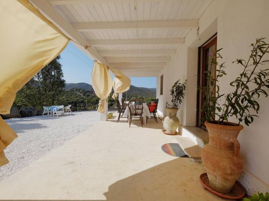 casa indipendente in vendita a Teulada