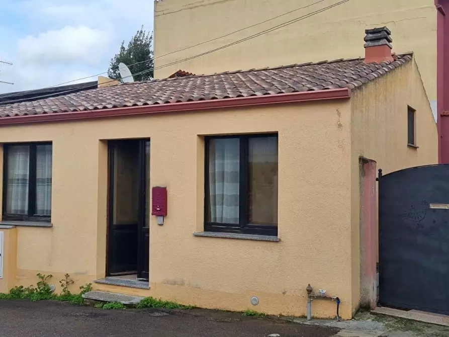 casa indipendente in vendita a Teulada in zona Malfatano