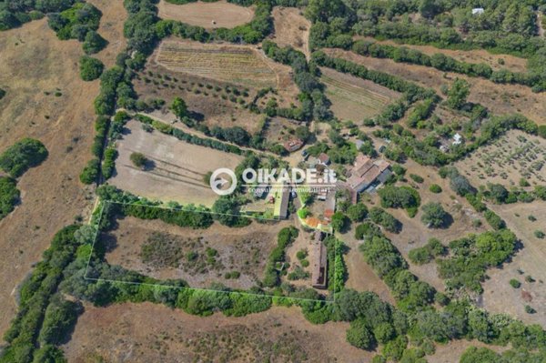 casa indipendente in vendita a Teulada in zona Malfatano